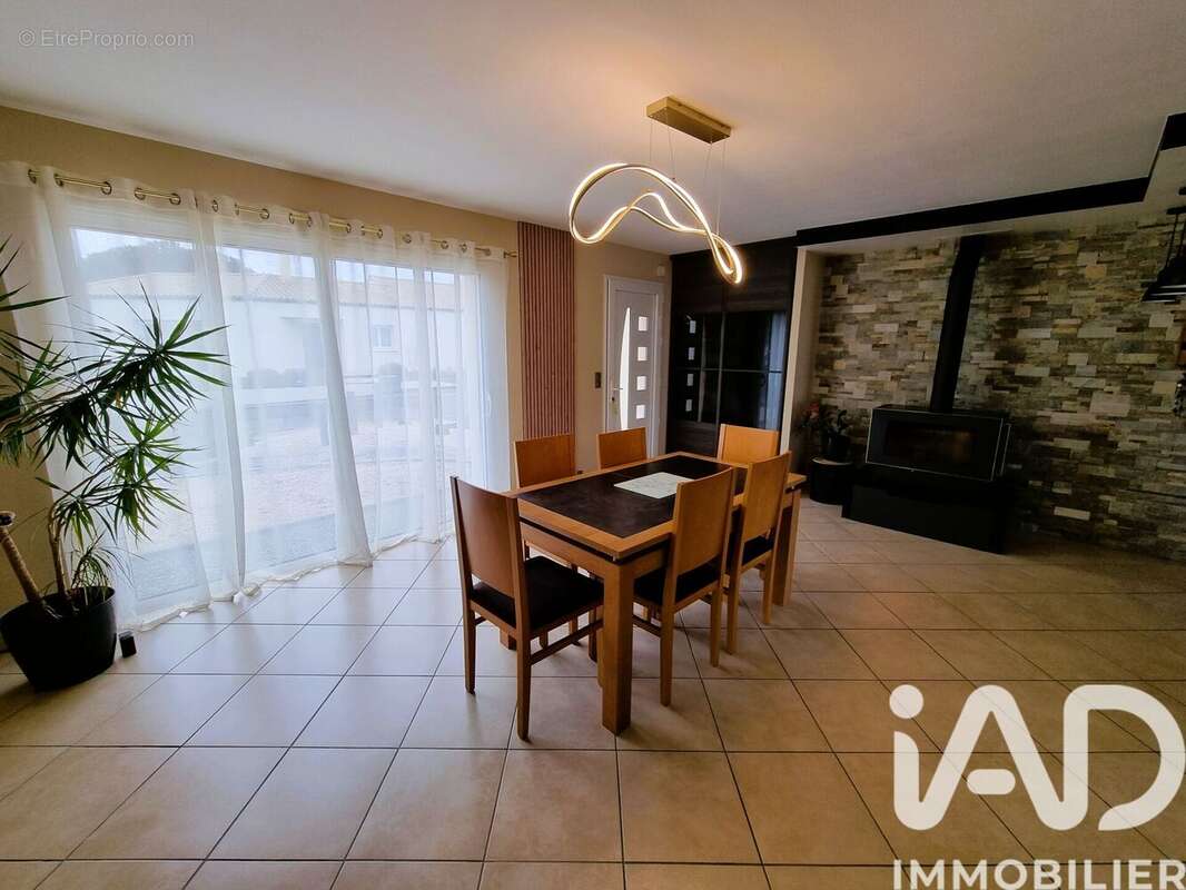 Photo 3 - Maison à LES EPESSES