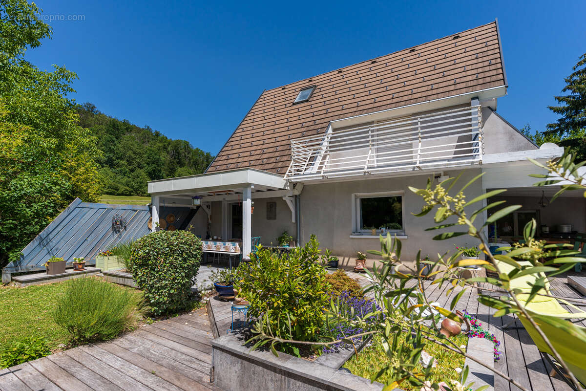 Maison à VILLAZ