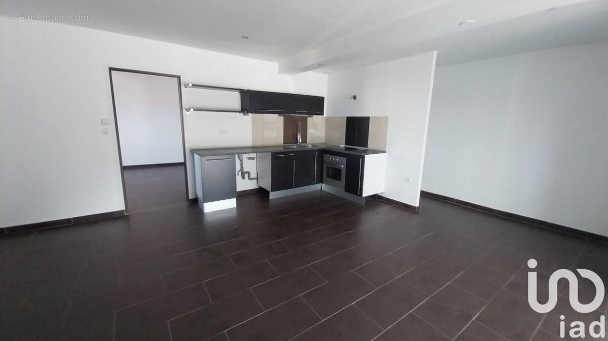 Photo 1 - Appartement à ROCHE-LA-MOLIERE