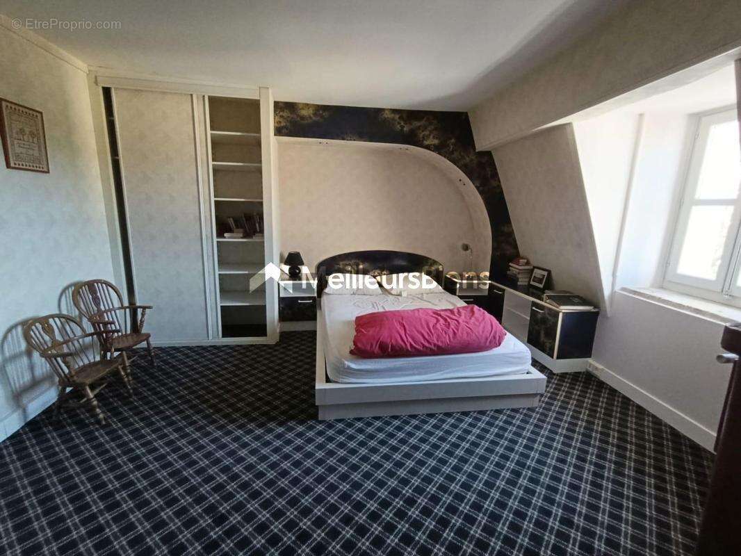 Maison à BOURBONNE-LES-BAINS