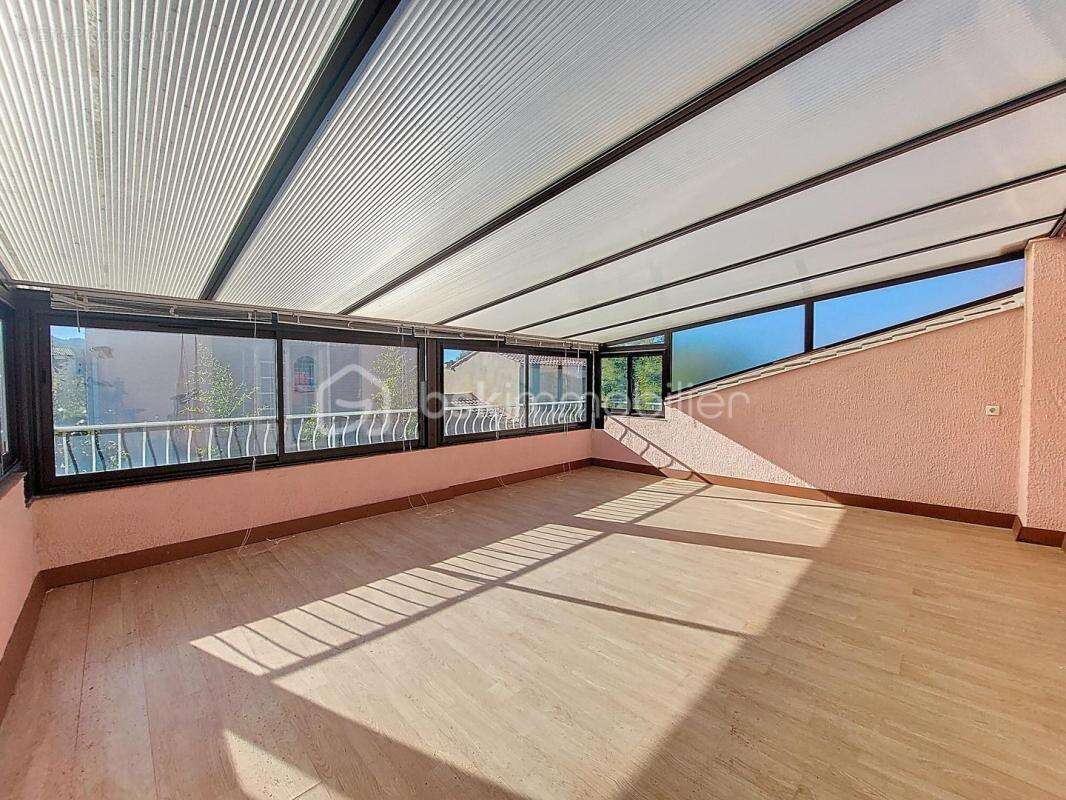 Maison à SIX-FOURS-LES-PLAGES