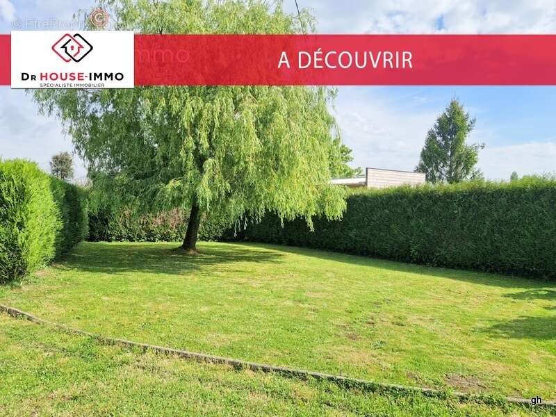 Maison à SAINT-BRICE-DE-LANDELLES