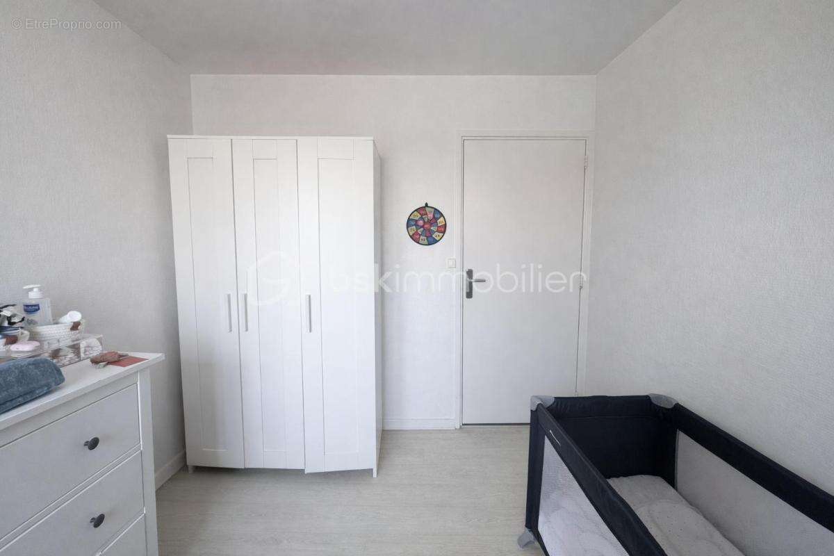 Appartement à LA COURNEUVE