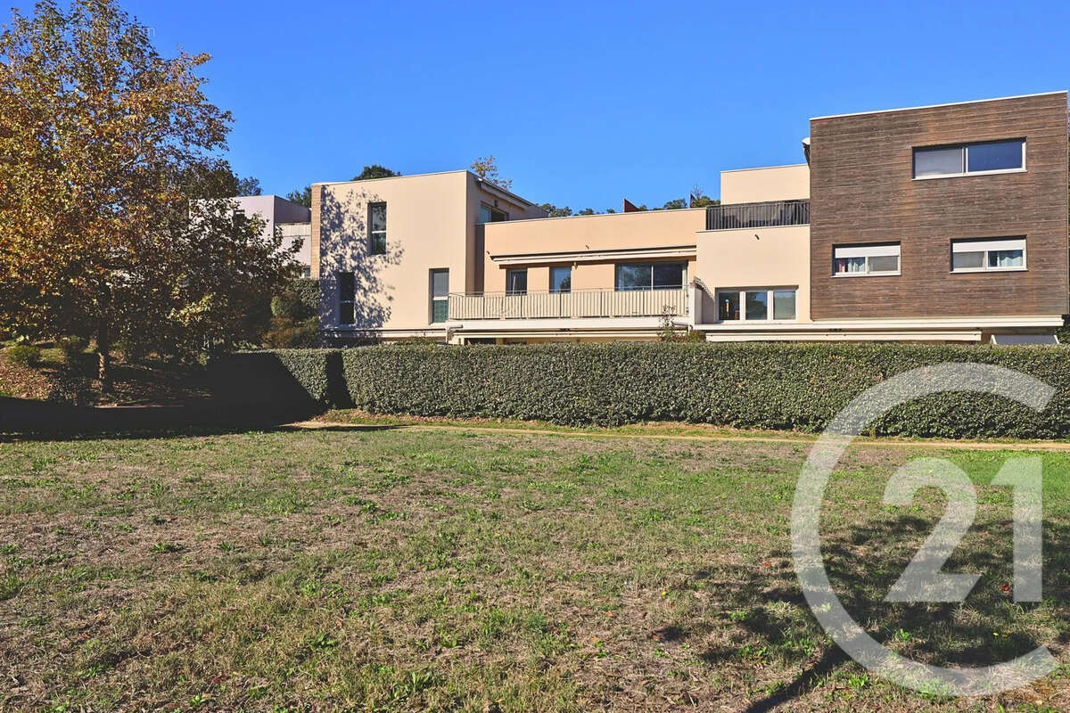Appartement 88 m² à Valbonne  - photo 2