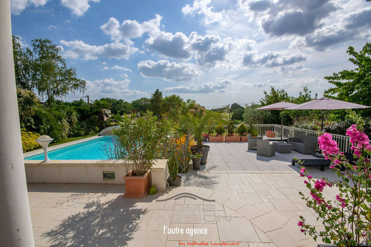 Breuillet - villa avec piscine et belle vue degagee - photo 25