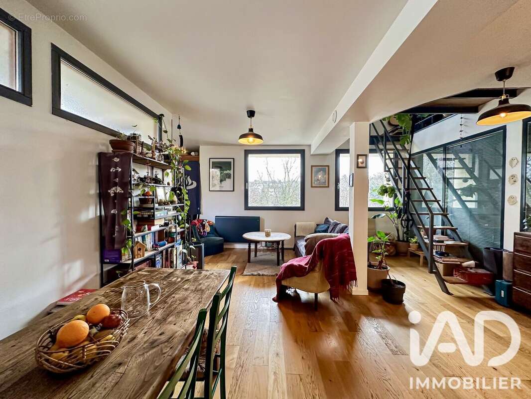Appartement 94 m² à Marly-Le-Roi  - photo 2