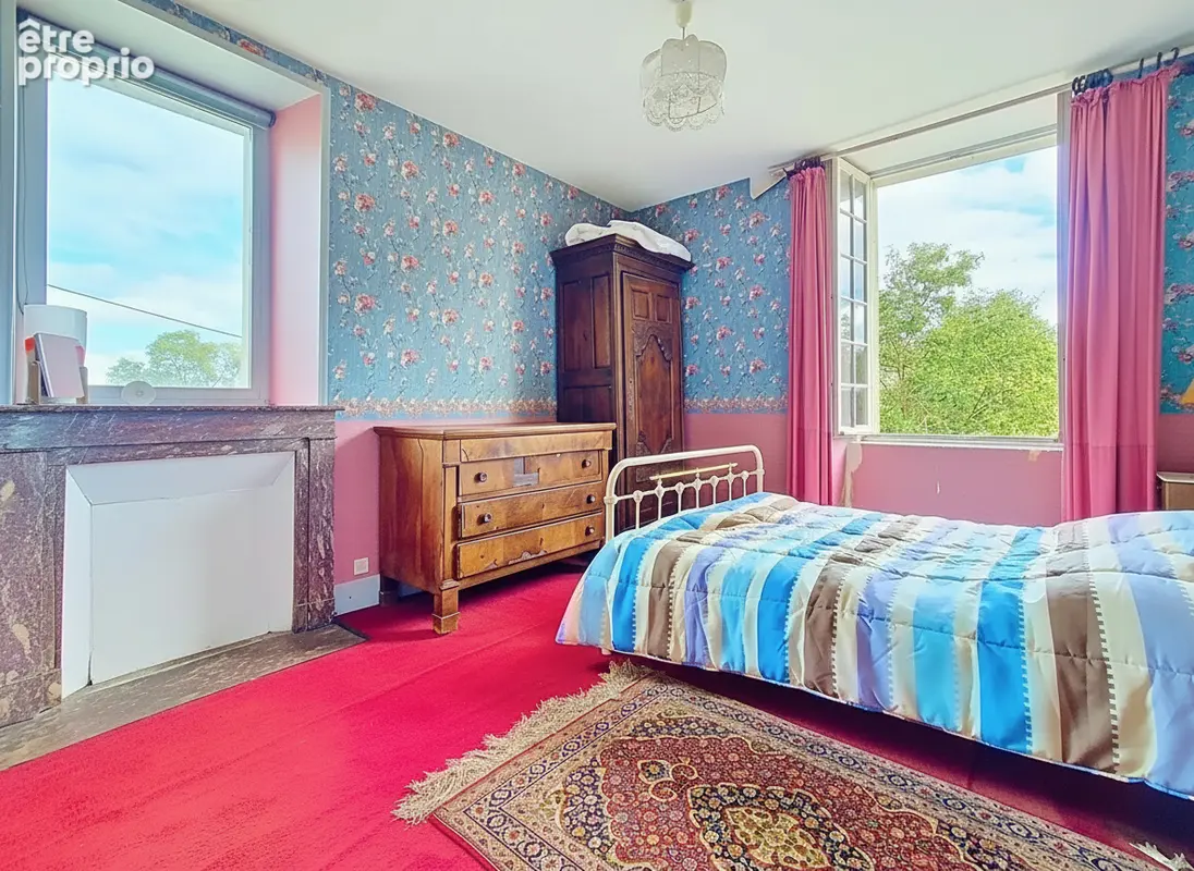 Maison de maître et dépendances au coeur d'un domaine de près de 4 hectares - photo 13