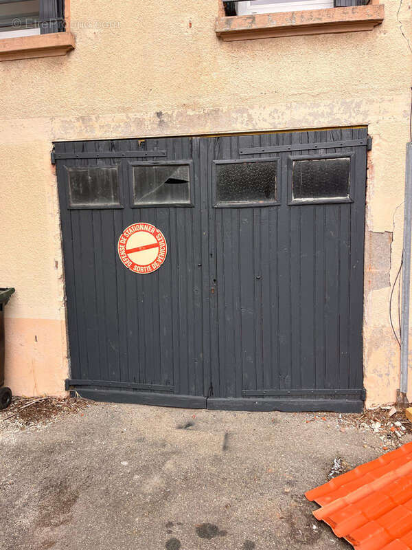 Appartement à LA TERRASSE-SUR-DORLAY