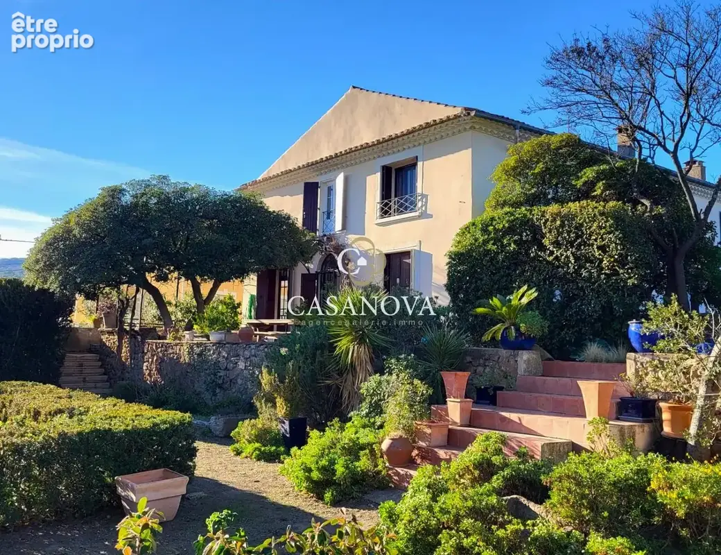 secteur Pezenas - Maison Bourgeoise   391 m2  6 chambres  1 548 m2  piscine - photo 4
