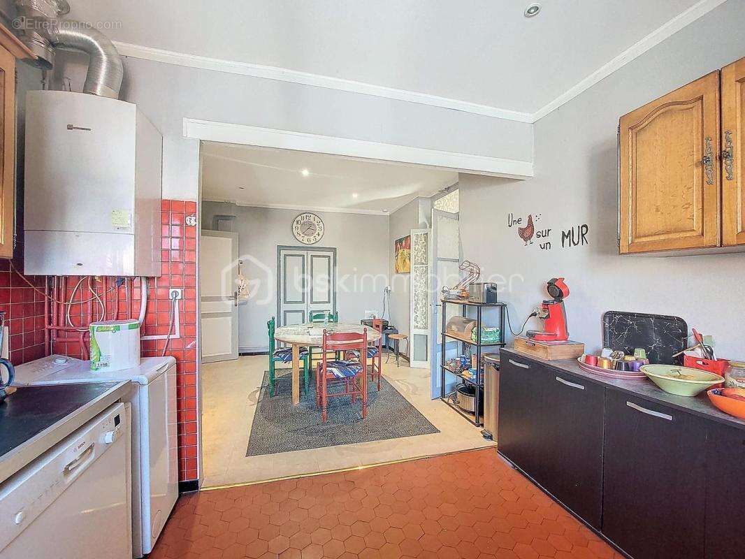 Spacieux appartement t4 dans une residence de caractere - photo 4