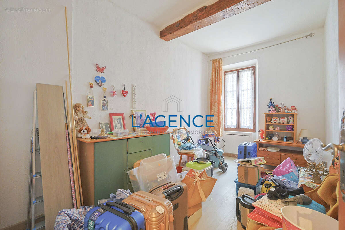 Appartement à HYERES