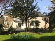 Maison à SAINT-PRYVE-SAINT-MESMIN