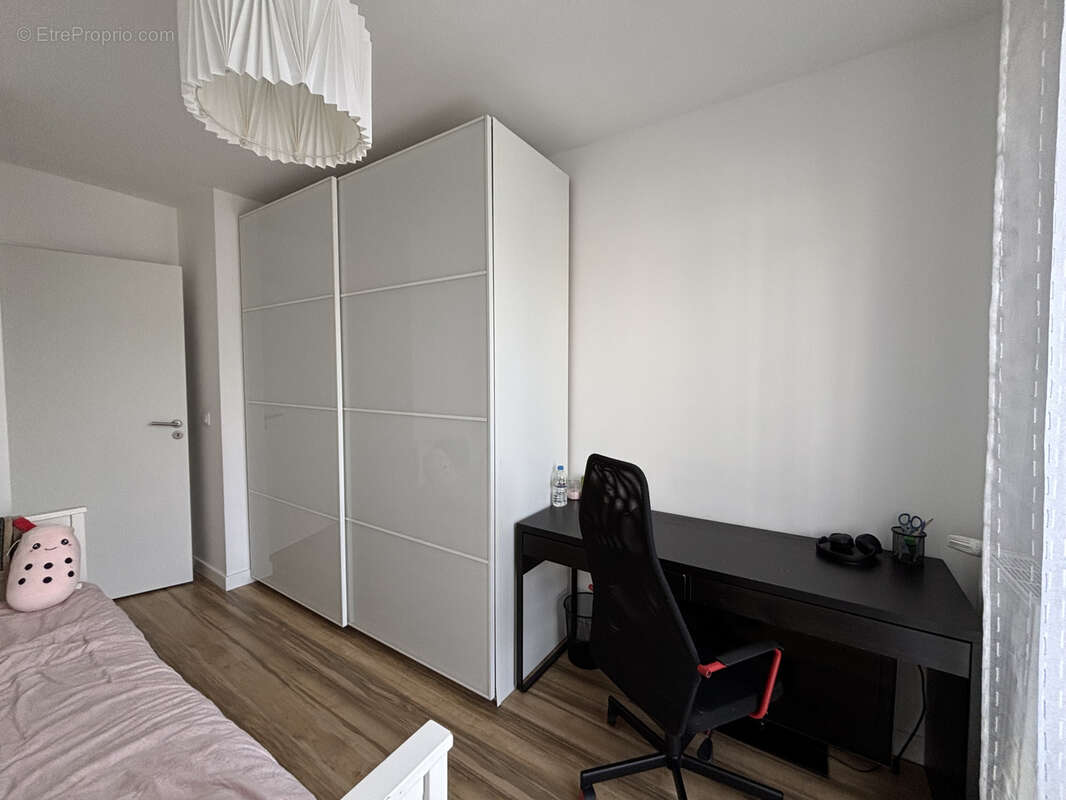 Appartement à SARTROUVILLE