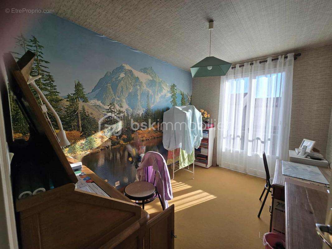 Maison à MONTELIMAR