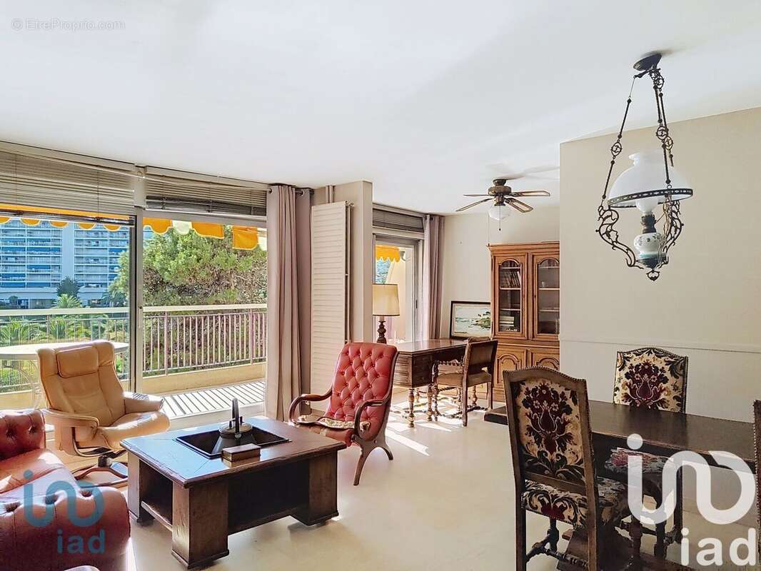 Photo 6 - Appartement à MANDELIEU-LA-NAPOULE