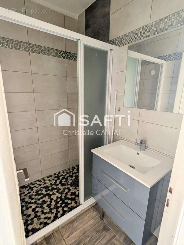 Photo 9 - Appartement à COMMENTRY