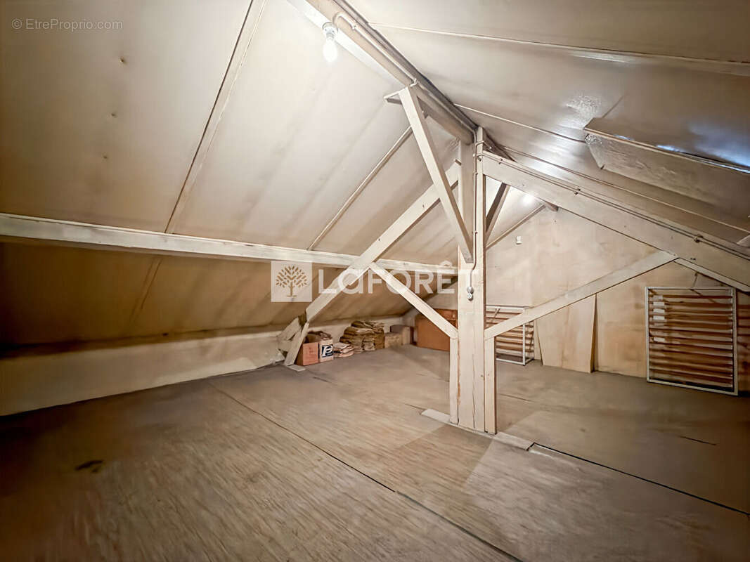 BUTTES-HALAGE / Maison avec 3 chambres à rénover - photo 10