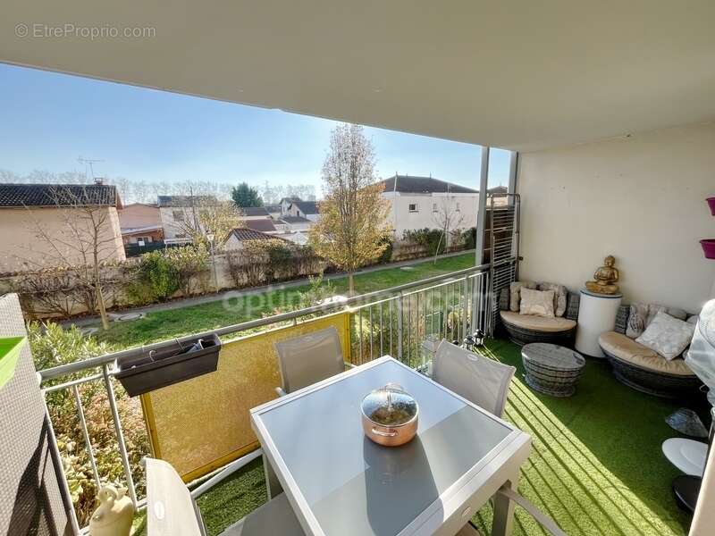 Appartement à VAULX-EN-VELIN