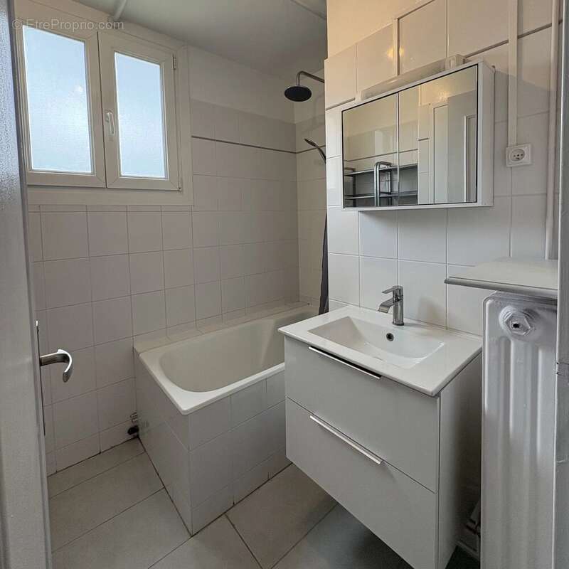 Appartement à TINQUEUX