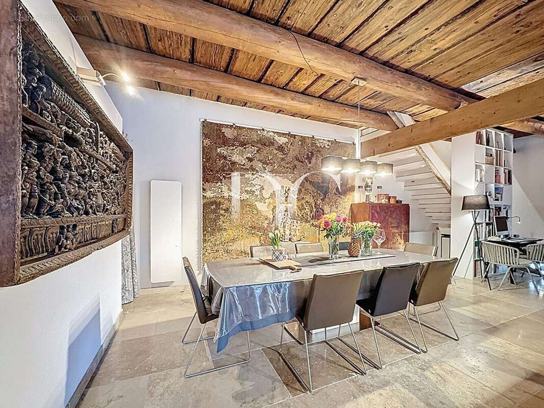 Maison à CAUMONT-SUR-DURANCE