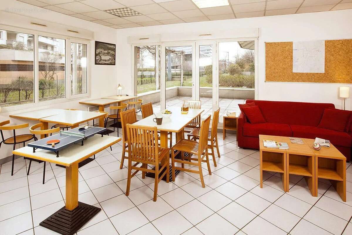 INVESTISSEMENT LOCATIF  Grenoble  Résidence étudiante Les Estudines Marie Curie - 6.81 % de rentabilité - photo 8