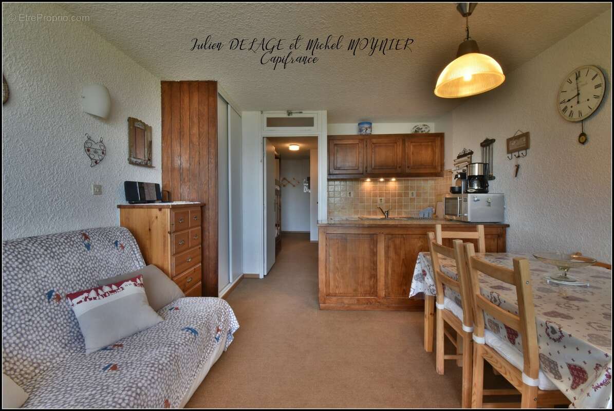 Pra Loup – Appartement plein sud avec vue panoramique, balcon, cave et casier à skis - photo 11