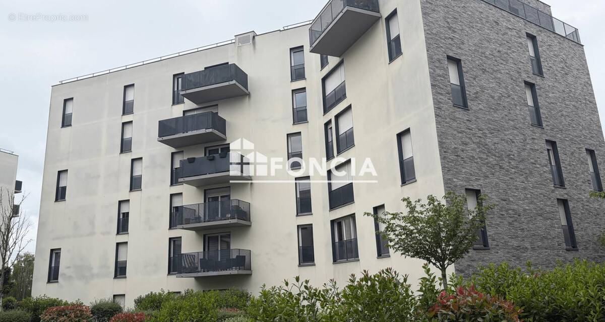 Appartement à LES ULIS
