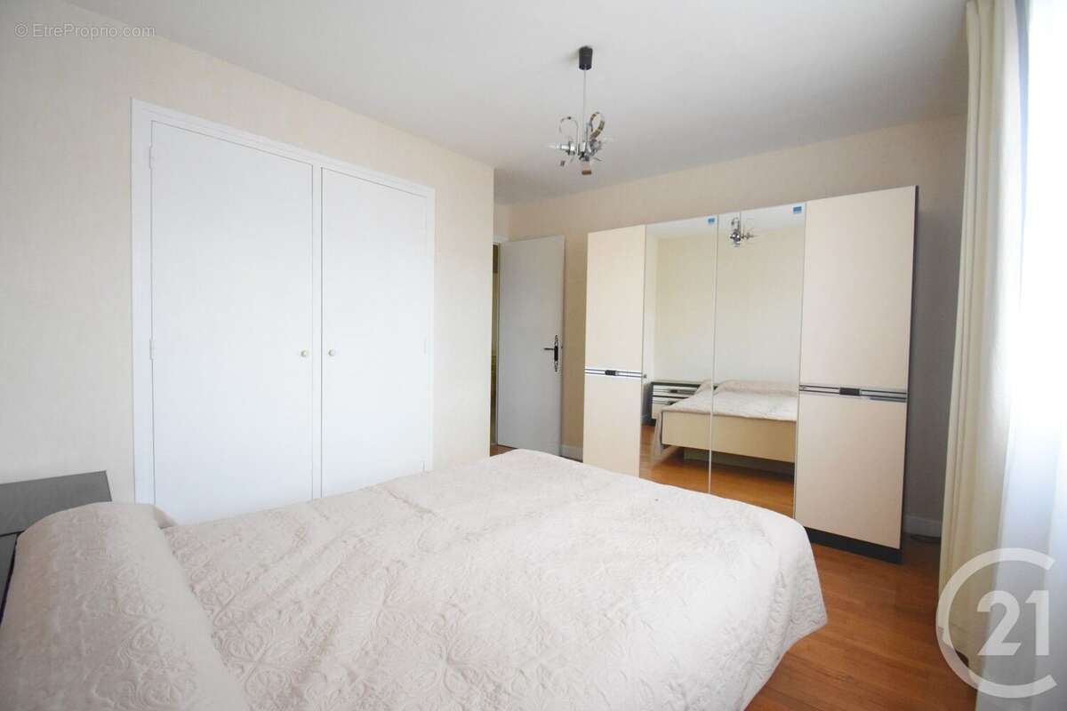 Appartement à VICHY