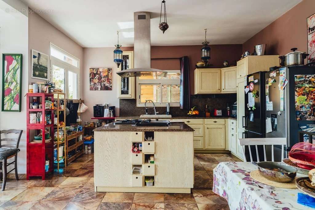 Maison à L&#039;ETANG-SALE