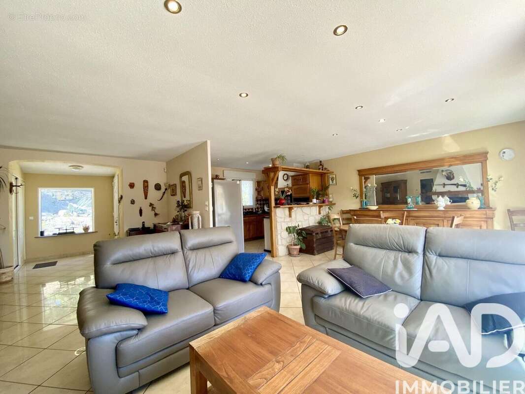 Photo 7 - Maison à ROQUEFORT-DES-CORBIERES