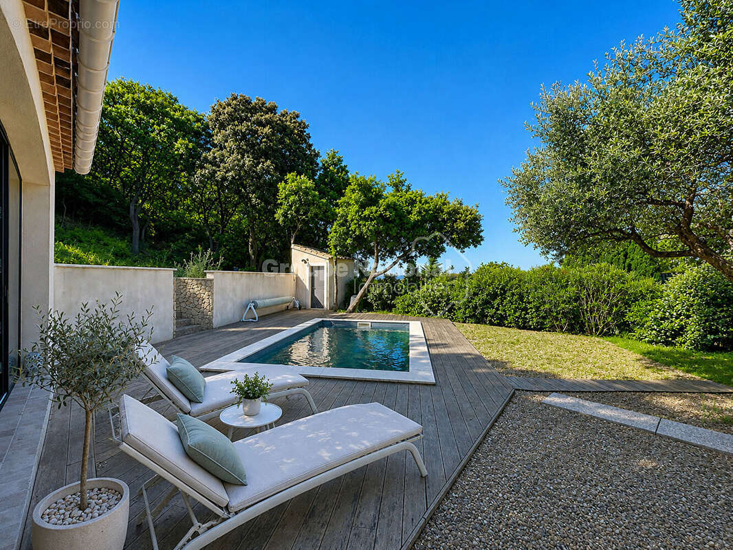 Maison à CHATEAUNEUF-DU-PAPE