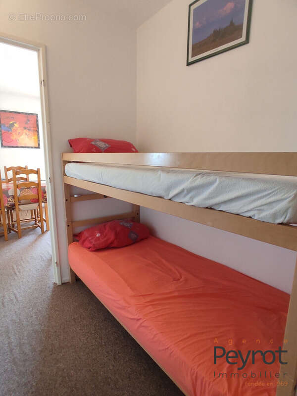 Appartement 40 m² à Les Angles  - photo 8