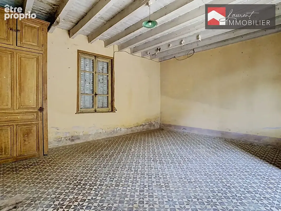 A SIMANDRE : Maison 5 pièces avec nombreuses dépendances - photo 18