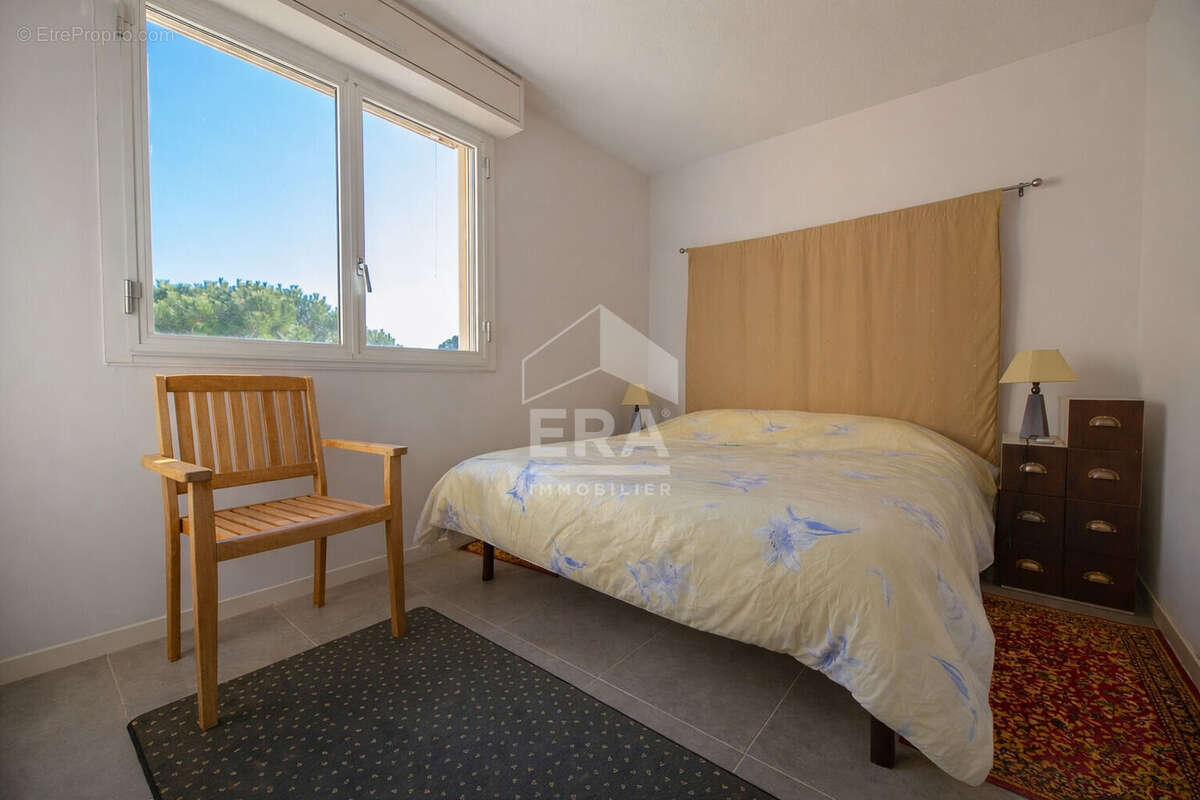 Appartement à MANDELIEU-LA-NAPOULE