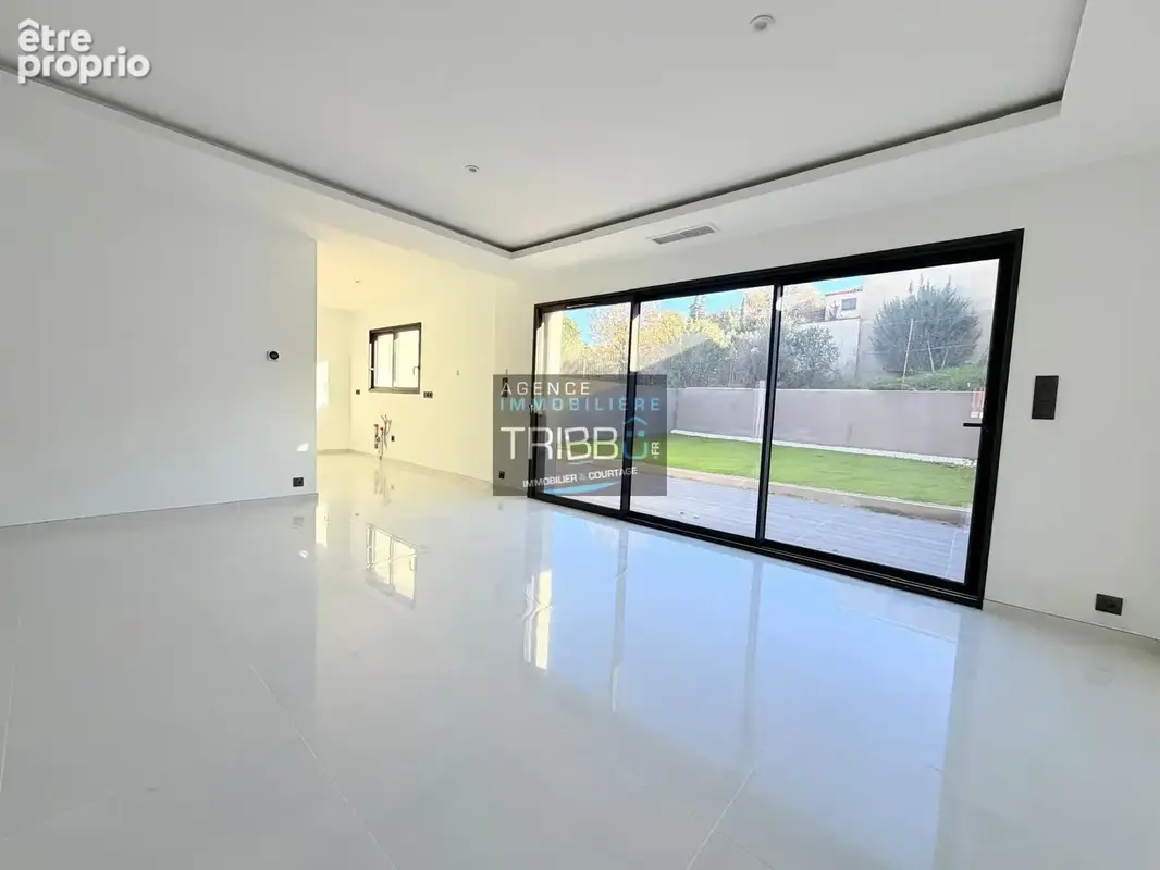Villa neuve t4 avec jardin et garage à passa   proche thuir - photo 5