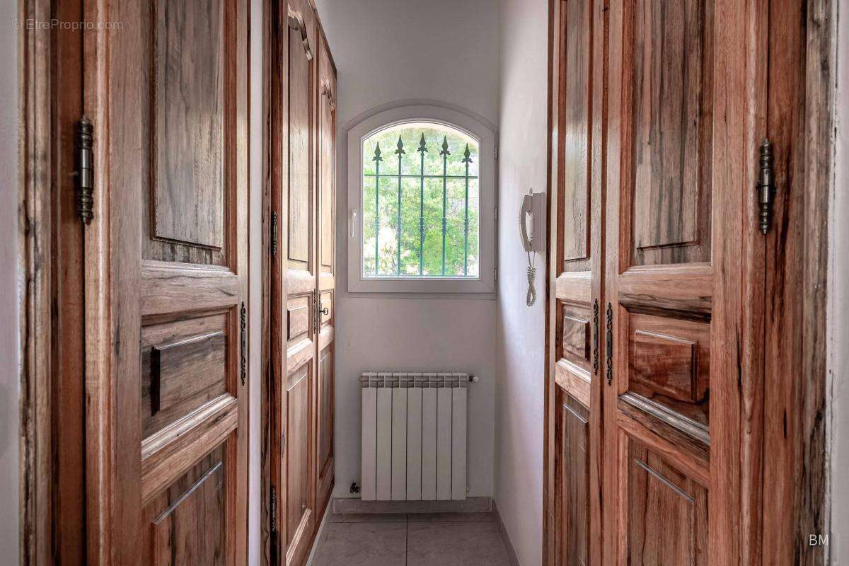 Maison à LA MOTTE