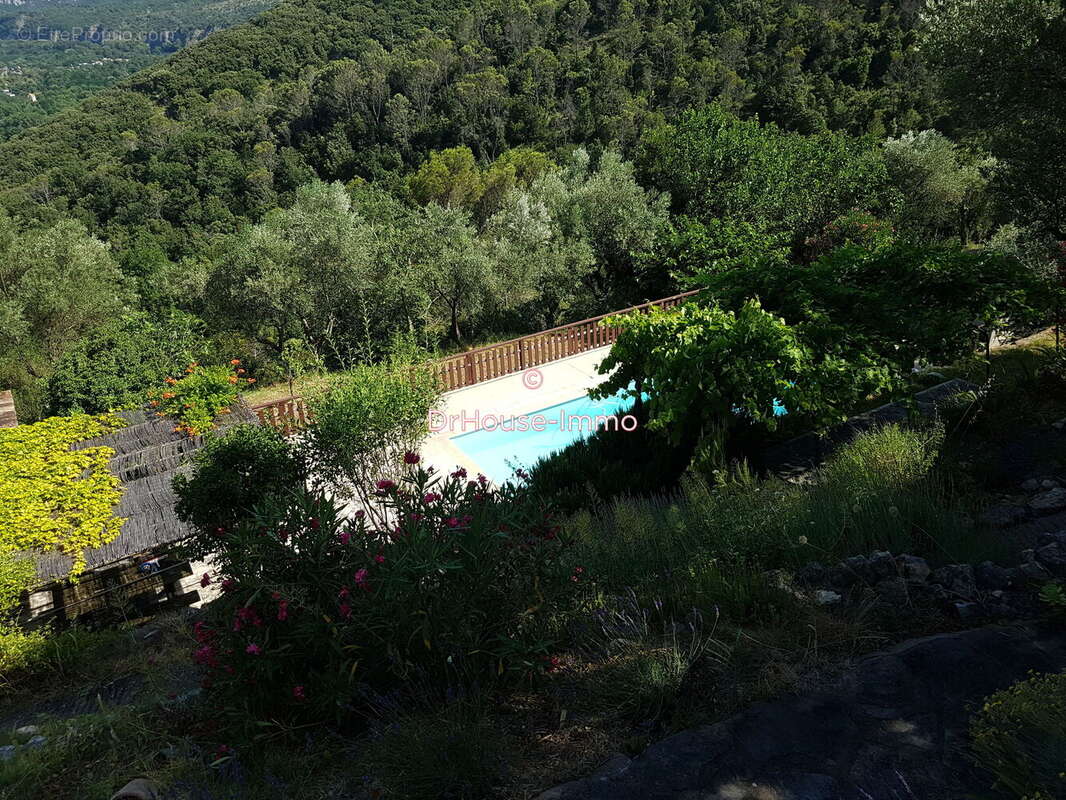 Maison 175 m² à Sampzon  - photo 3