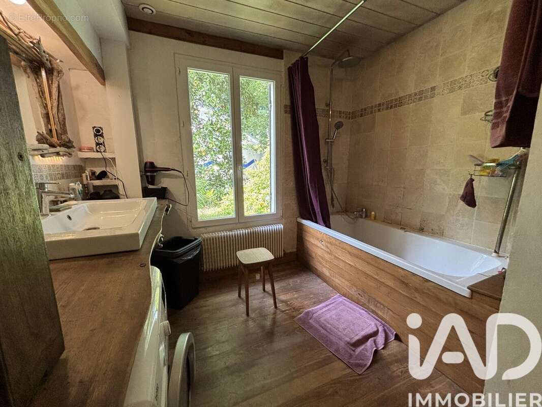 Maison 197 m² à Uza  - photo 9