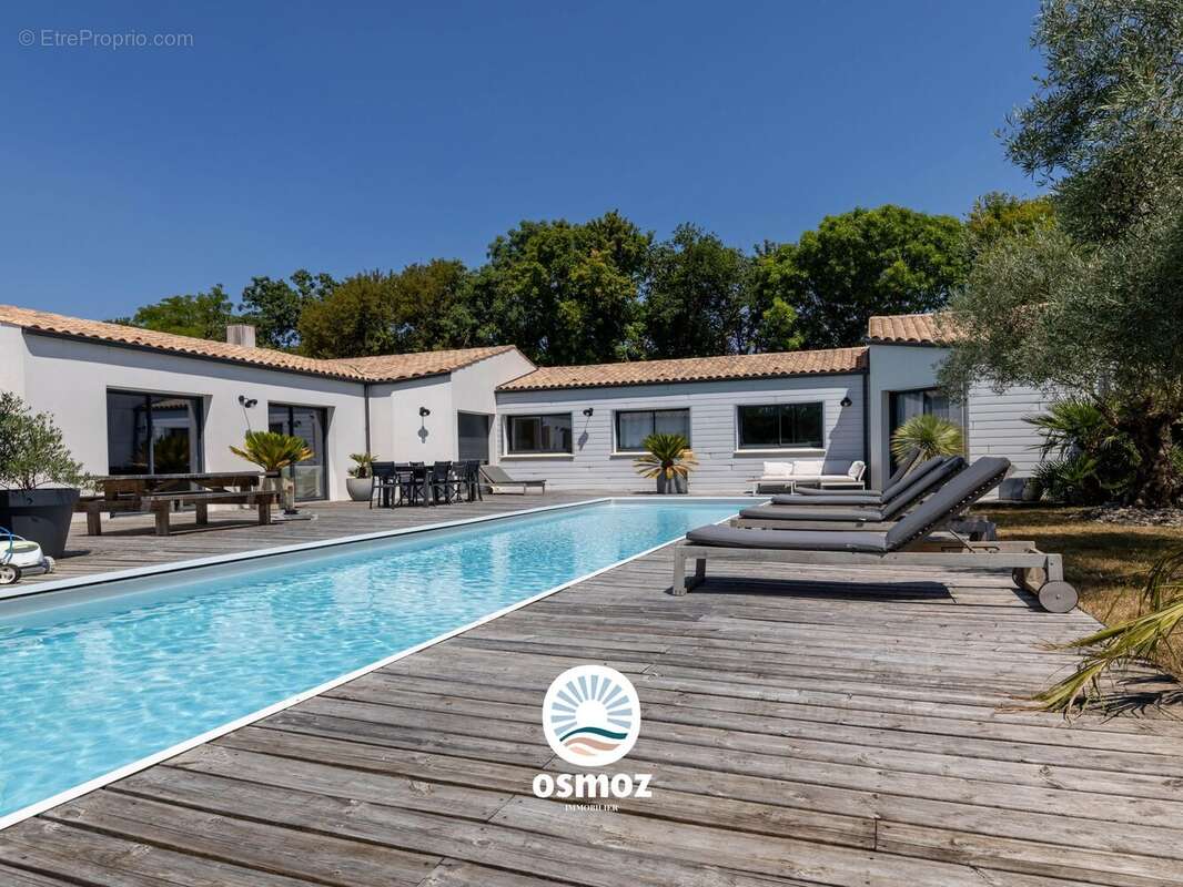 Maison 214 m² à Virson  - photo 2