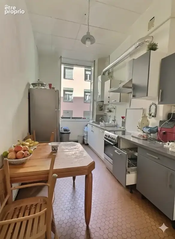 Appartement T4 - photo 2