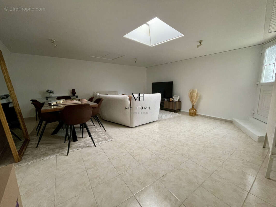 Maison 80 m² à Damigny  - photo 6