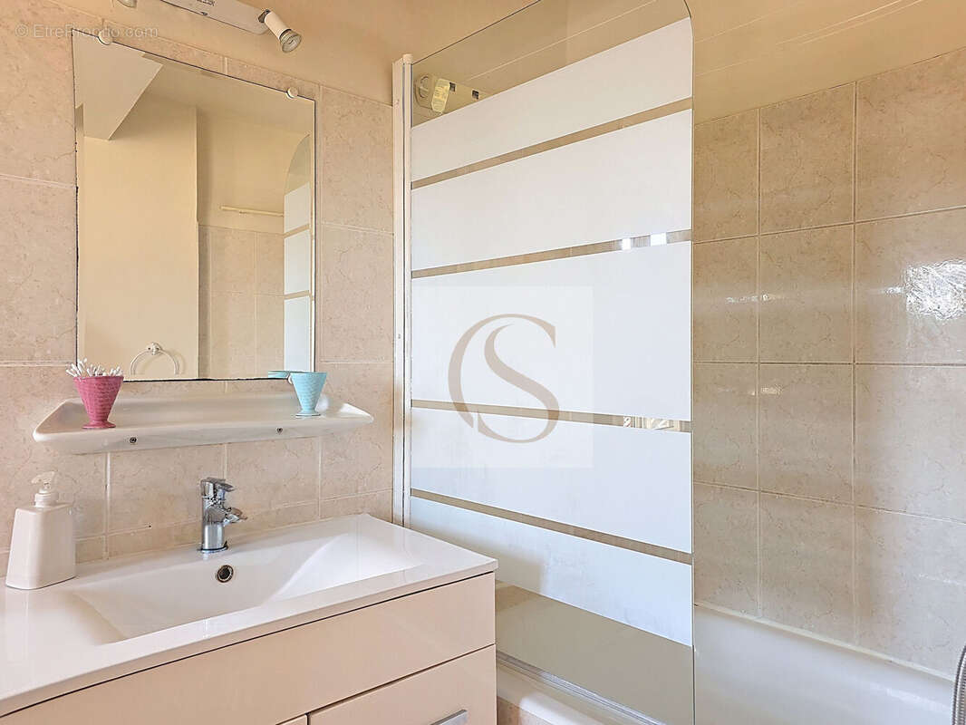 Appartement à FLAYOSC