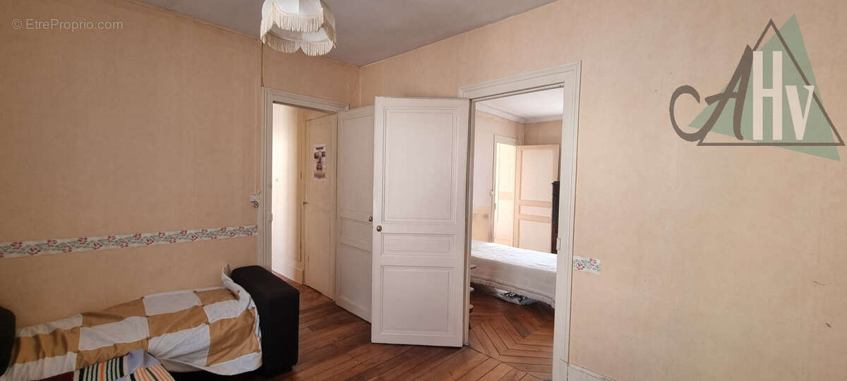 Maison bourgeoise - 150 m2 - 8 pièces - Provins - photo 12