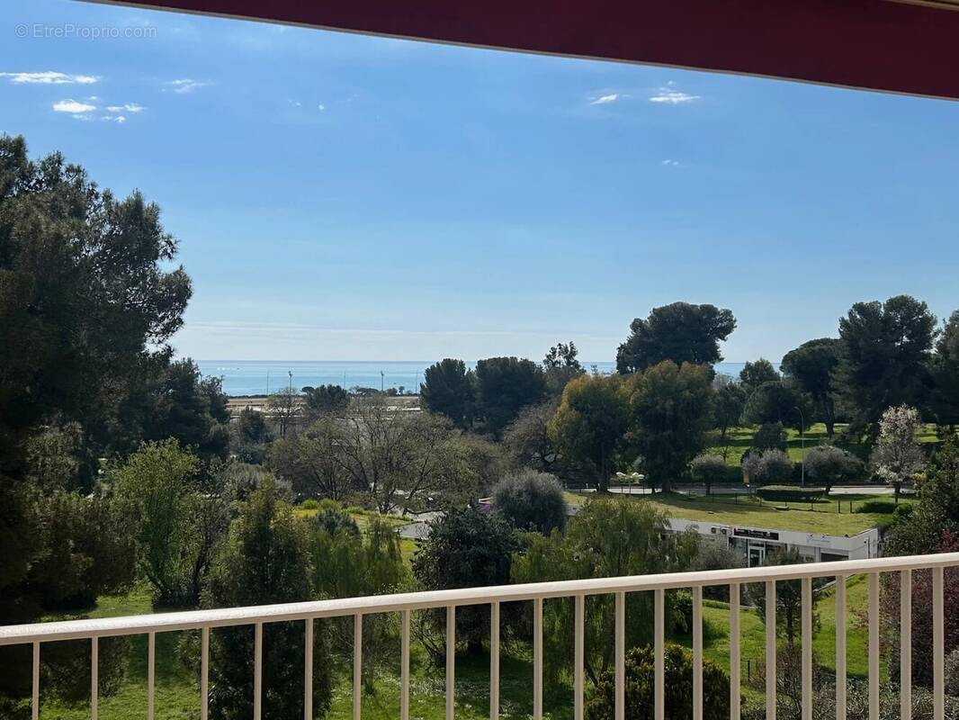 Appartement à CAGNES-SUR-MER