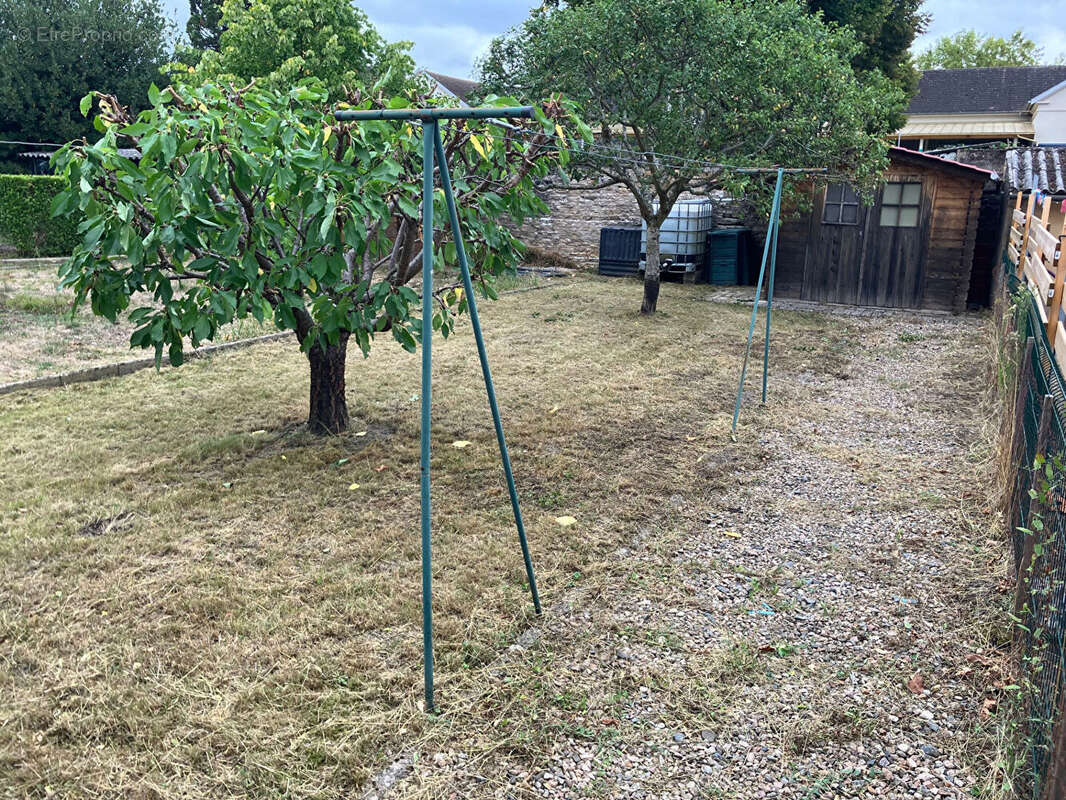 Maison à MONTCHANIN