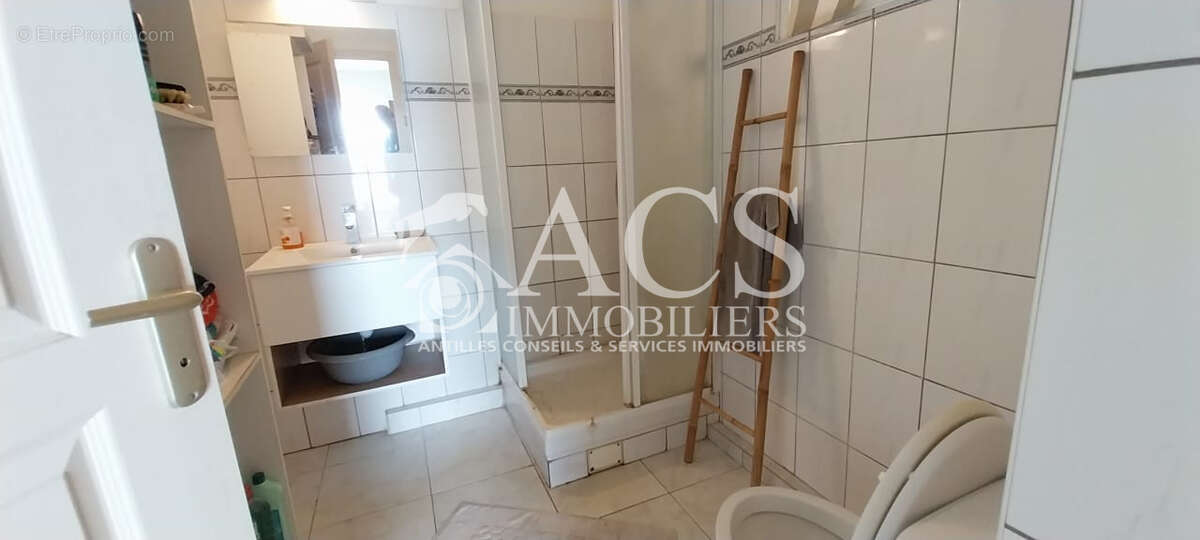 Appartement à SAINTE-LUCE