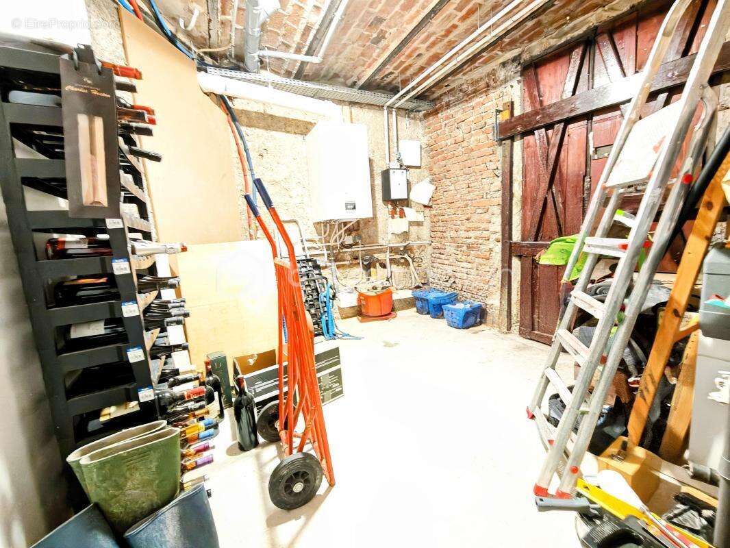EXCLUSIVITÉ – Magnifique appartement duplex avec terrasse au cœur de la Place du Forum à Reims ! - photo 19