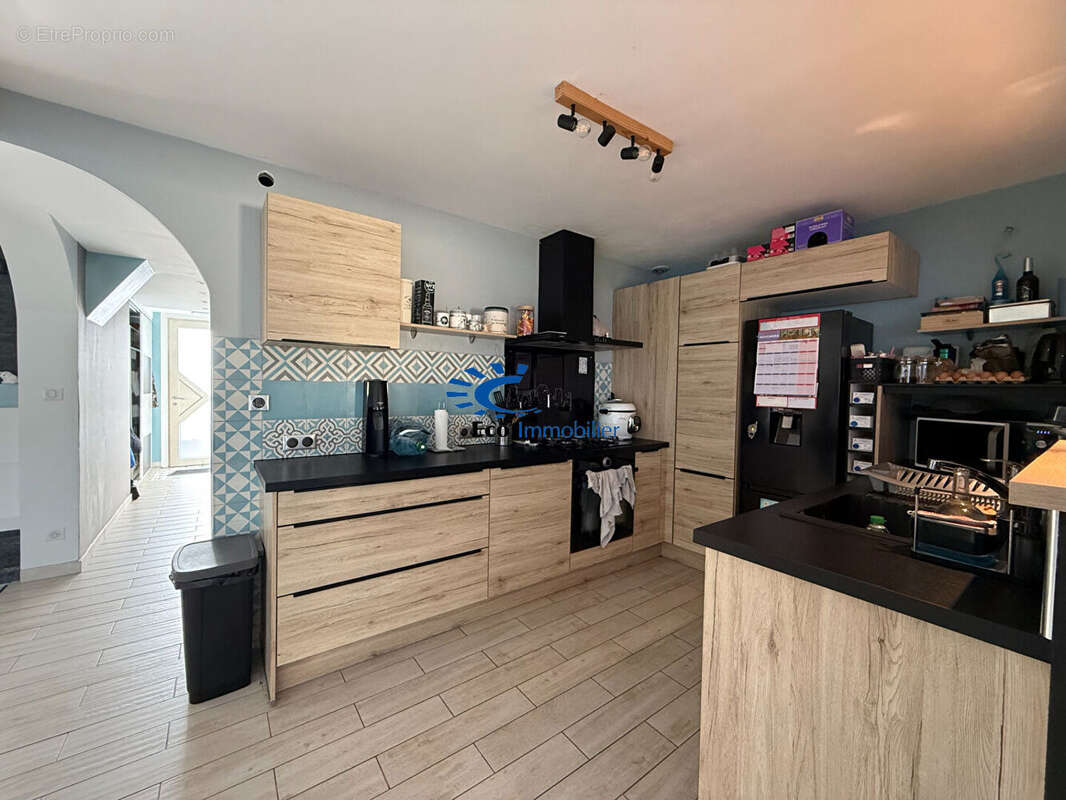 Maison à SAINT-ROGATIEN