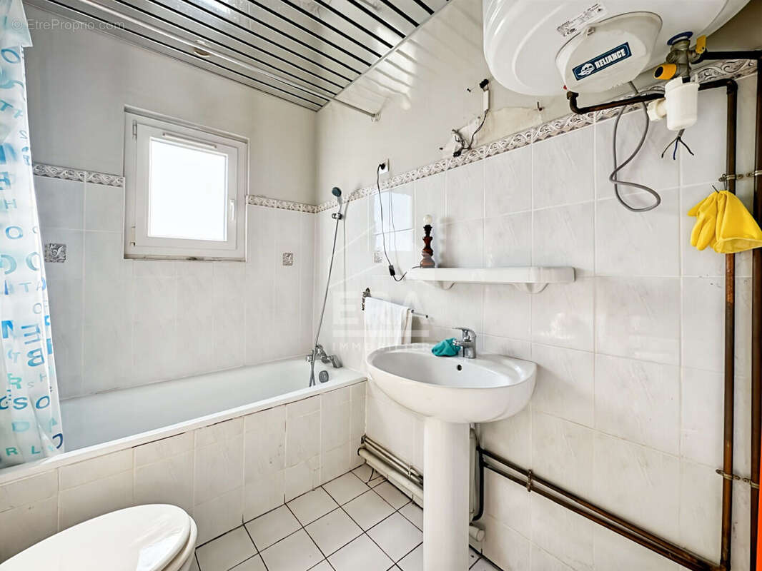 Maison à DAMMARIE-LES-LYS