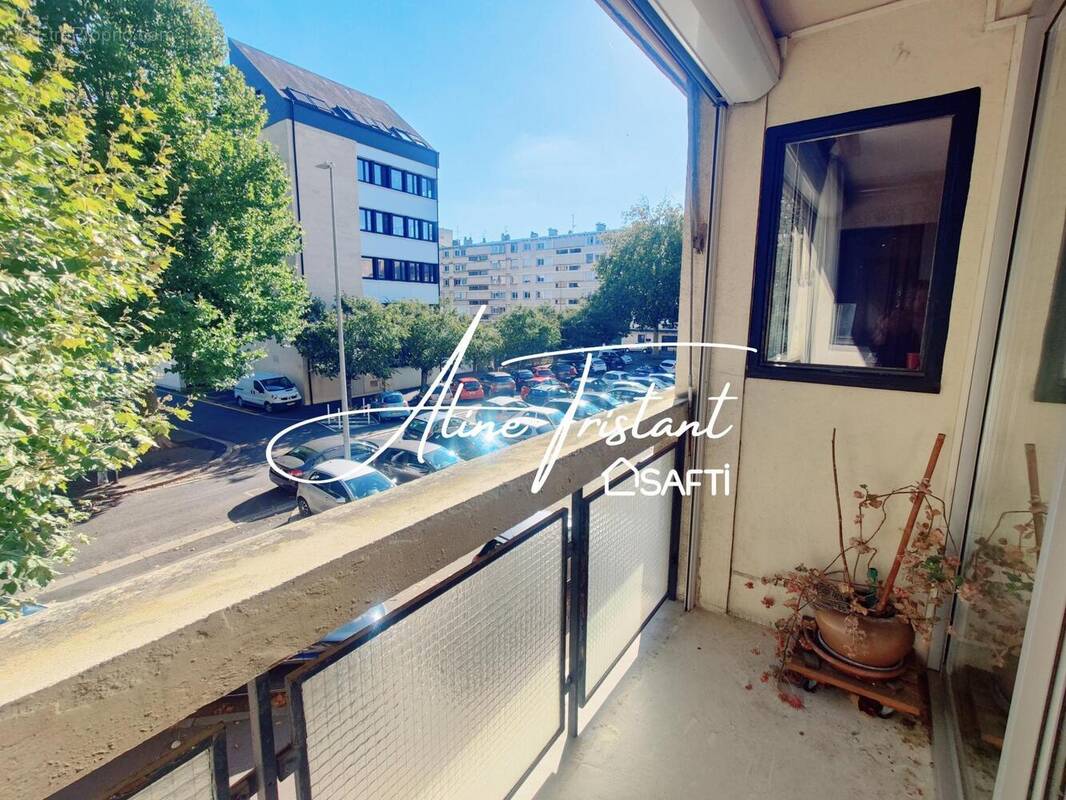 Photo 1 - Appartement à CAEN